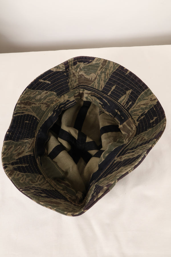 Osaka MASH M Silver Tiger Stripe Beach Ball Hat, used with modifications