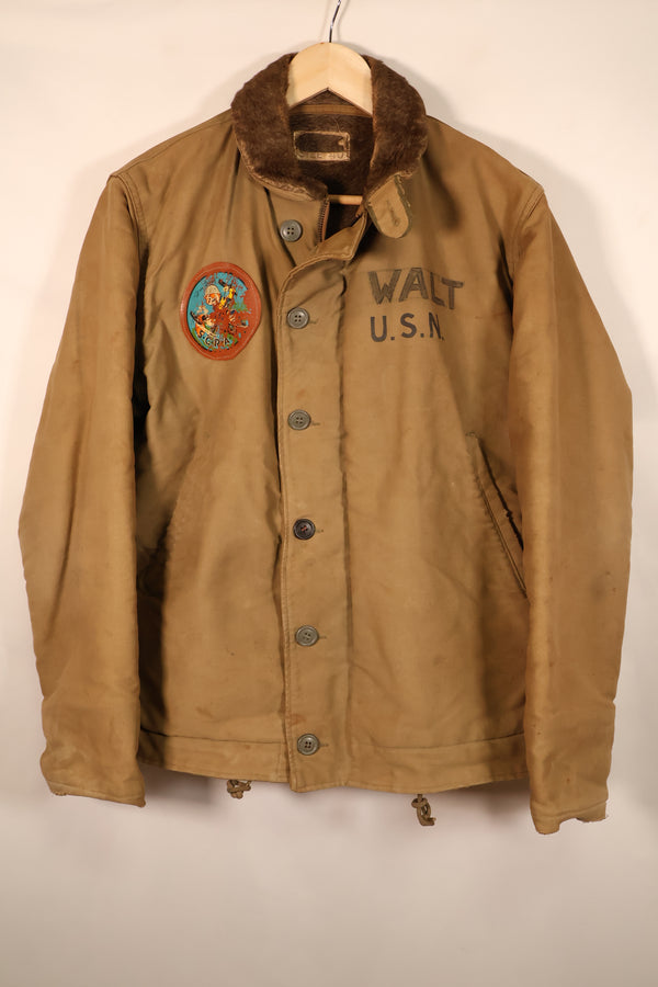 ทศวรรษ 1940, สงครามโลกครั้งที่สอง, กองทัพเรือสหรัฐฯ, แจ็กเก็ตเด็ค, มีตราติด, มือสอง, ขนาดใหญ่