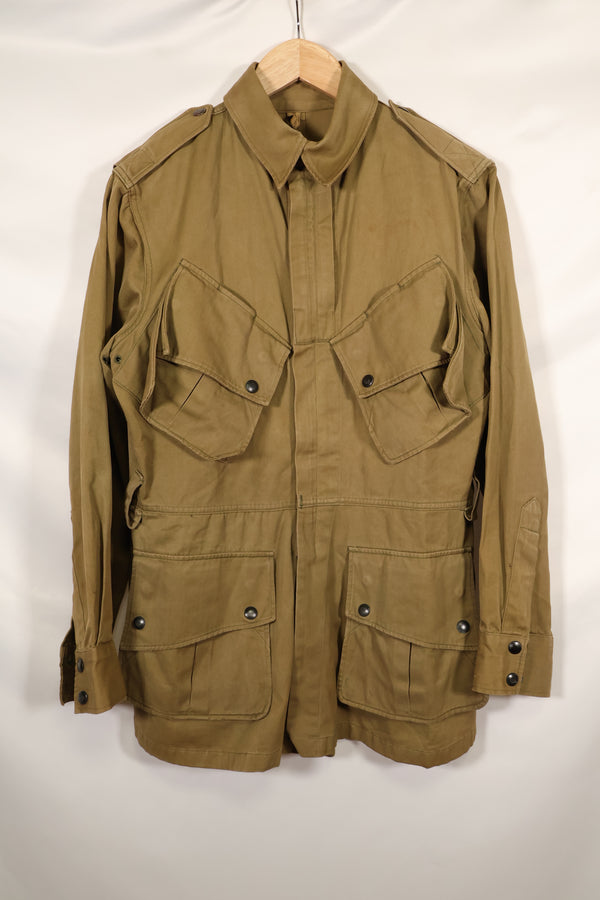 実物　1940年代　サイズ 38 M1942 エアボーン　ジャンプジャケット　汚れ少ない　ベルト欠損　中古品
