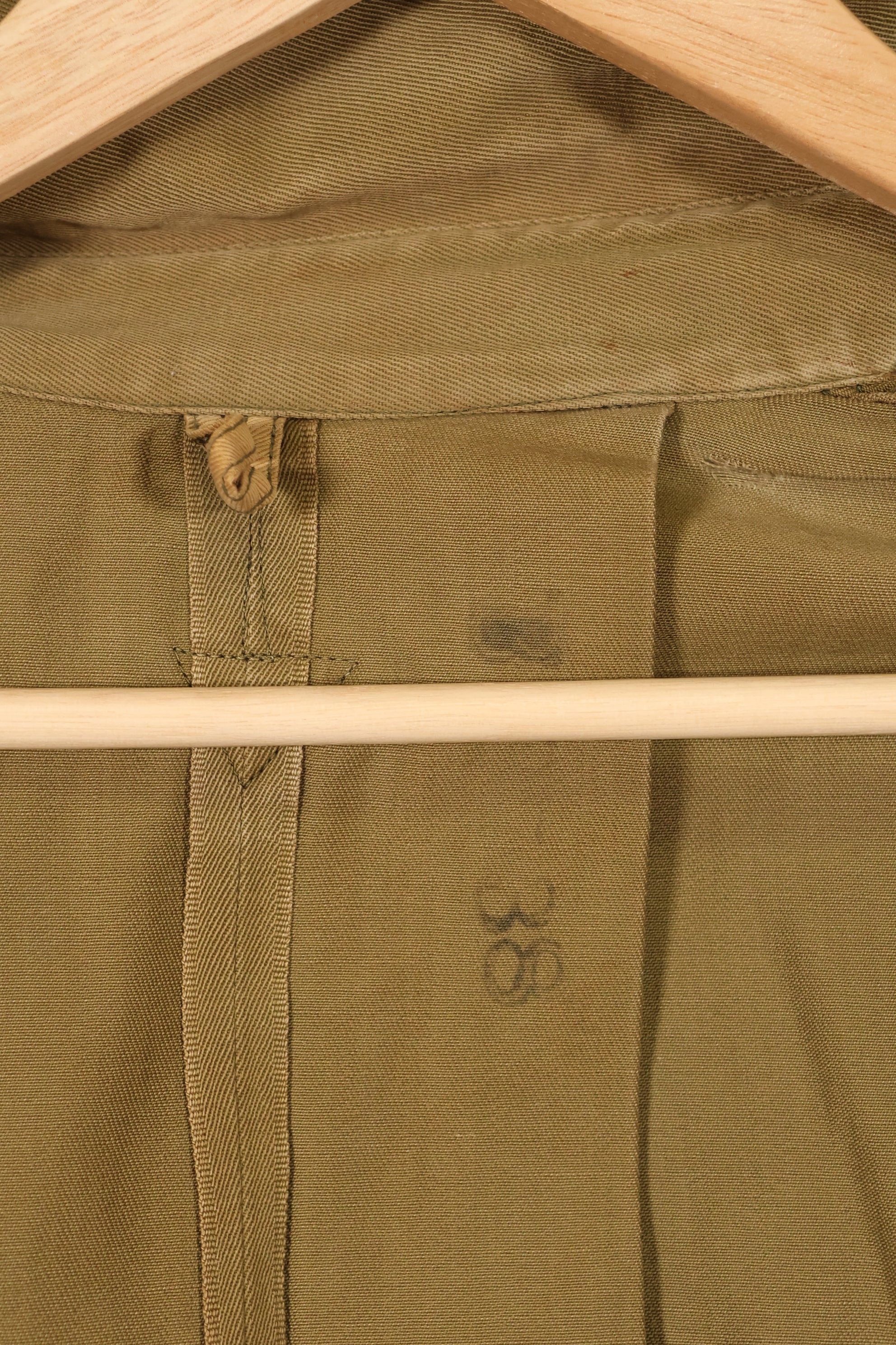 実物　1940年代　サイズ 38 M1942 エアボーン　ジャンプジャケット　汚れ少ない　ベルト欠損　中古品