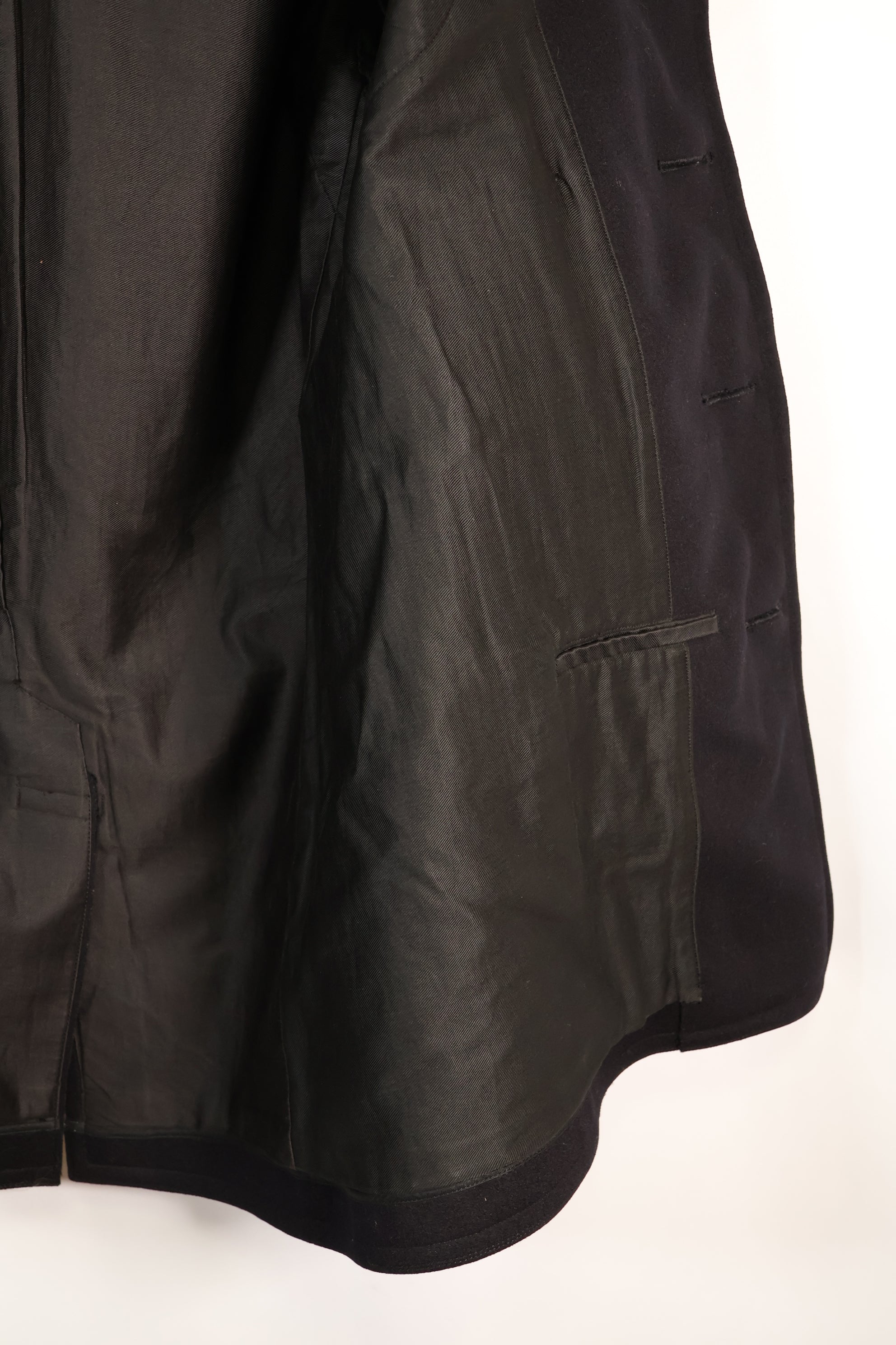 1940's estimated 38 approx. 10 buttons U.S. Navy pea coat in good condition A