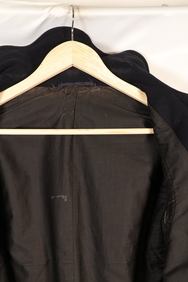 ประมาณปี 1940 ขนาดประมาณ 38 กระดุม 10 เม็ด เสื้อโค้ทของกองทัพเรือสหรัฐฯ สภาพดี B