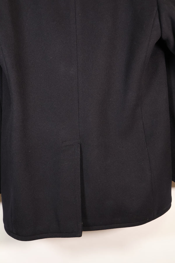 ประมาณปี 1940 ขนาดประมาณ 38 กระดุม 10 เม็ด เสื้อโค้ทของกองทัพเรือสหรัฐฯ สภาพดี B