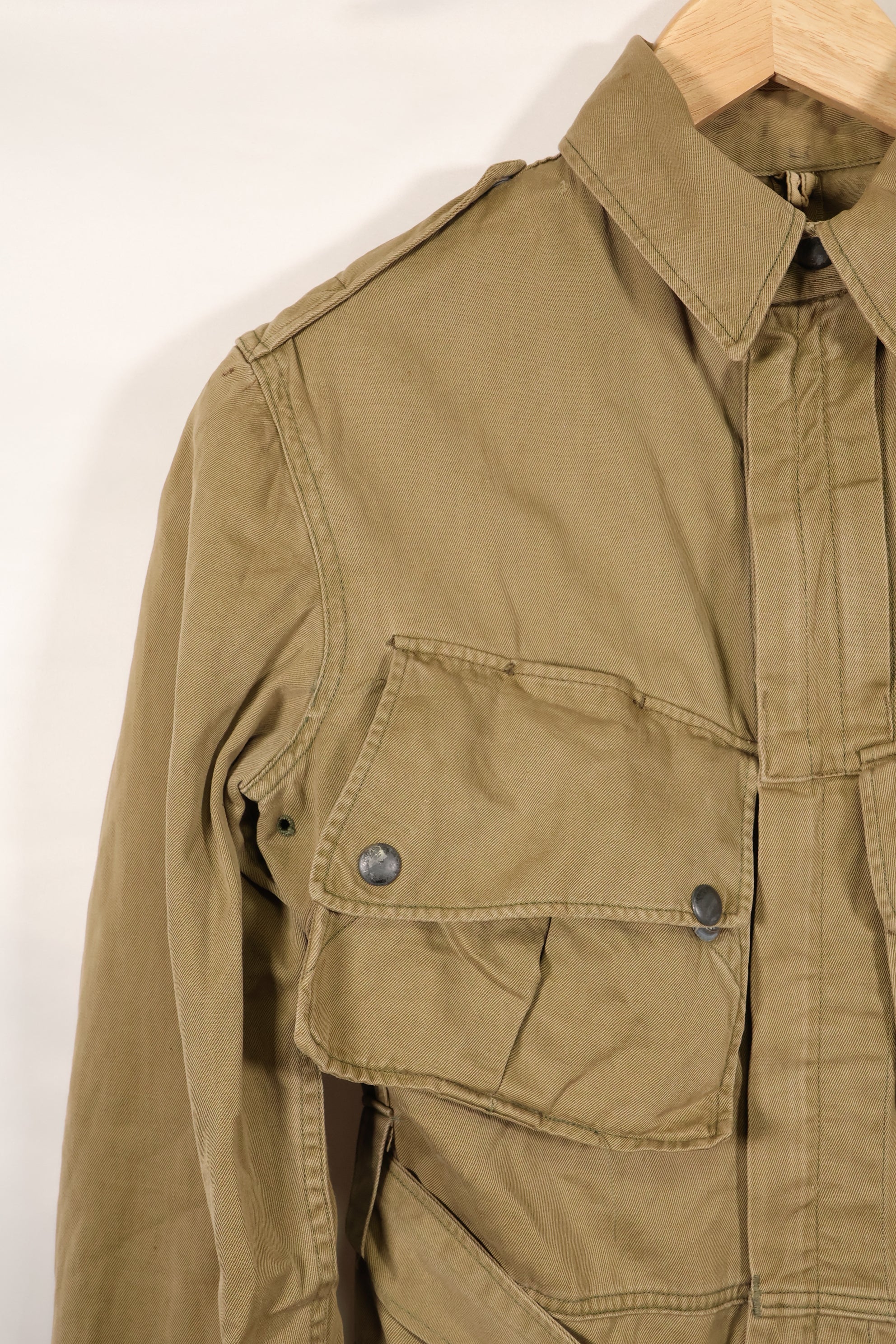 実物　1940年代　推定38  M1942 エアボーン　ジャンプジャケット　ボタン腐食あり　状態良い　中古品