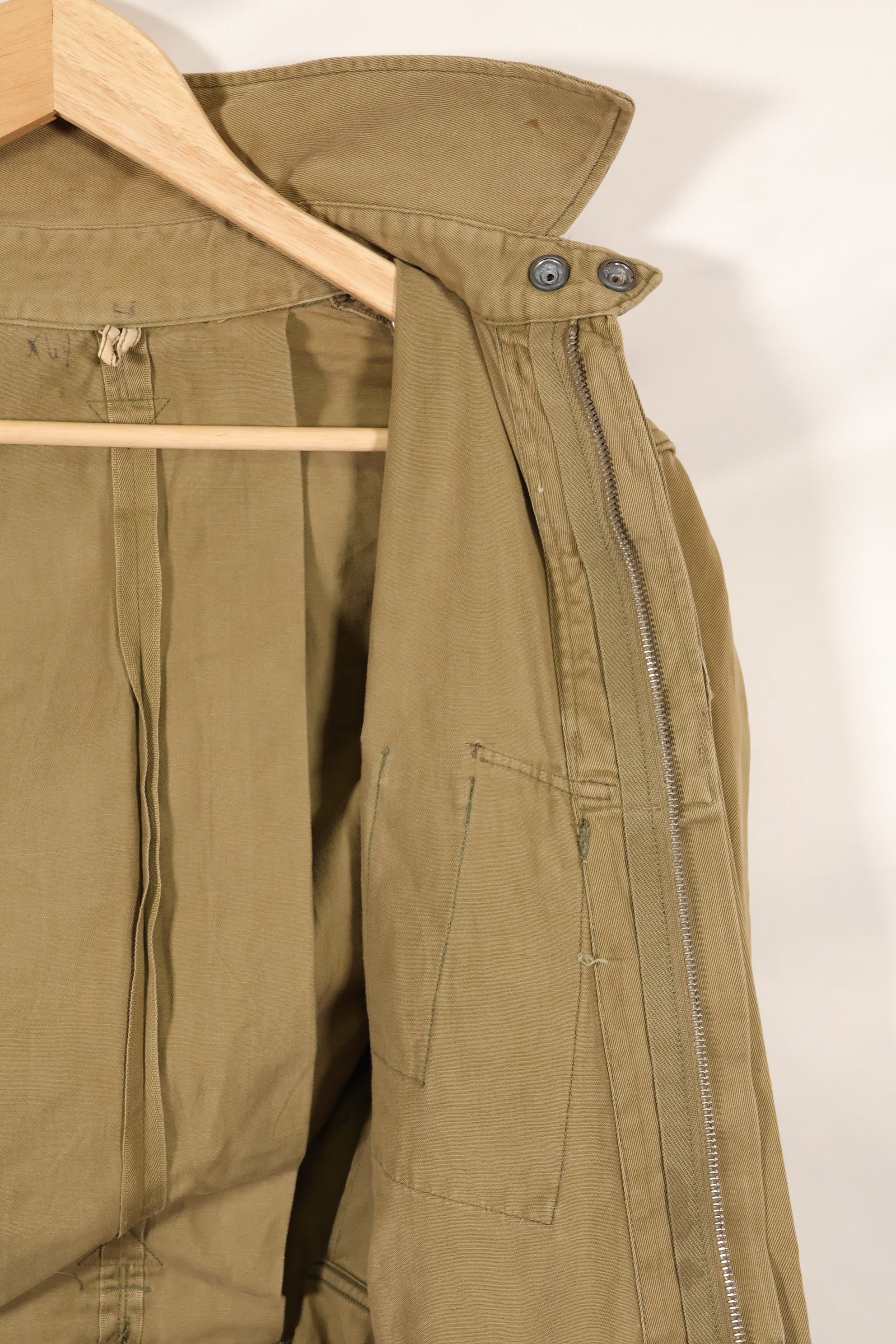 実物　1940年代　推定38  M1942 エアボーン　ジャンプジャケット　ボタン腐食あり　状態良い　中古品