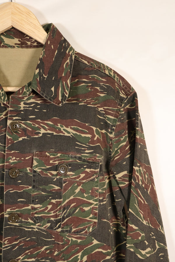 เสื้อเชิ้ตไทเกอร์ลายเสือสีเงินยุค 1970s สี่กระเป๋า มือสอง