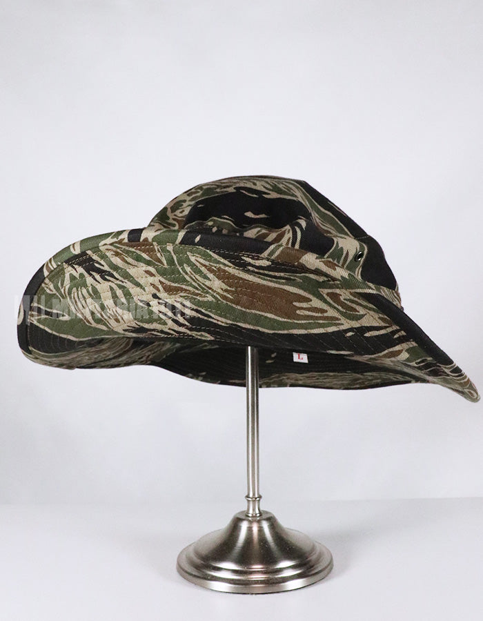 【11月中旬発送予定】MADE IN OKINAWA CISOカット　シルバータイガーストライプ　ブーニーハット