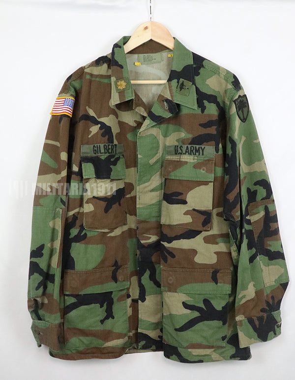 実物　アメリカ陸軍　ウッドランド迷彩　ジャケット　パッチ付き 1990年製
