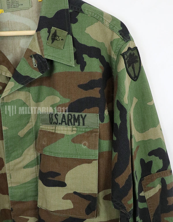実物　アメリカ陸軍　ウッドランド迷彩　ジャケット　パッチ付き 1990年製