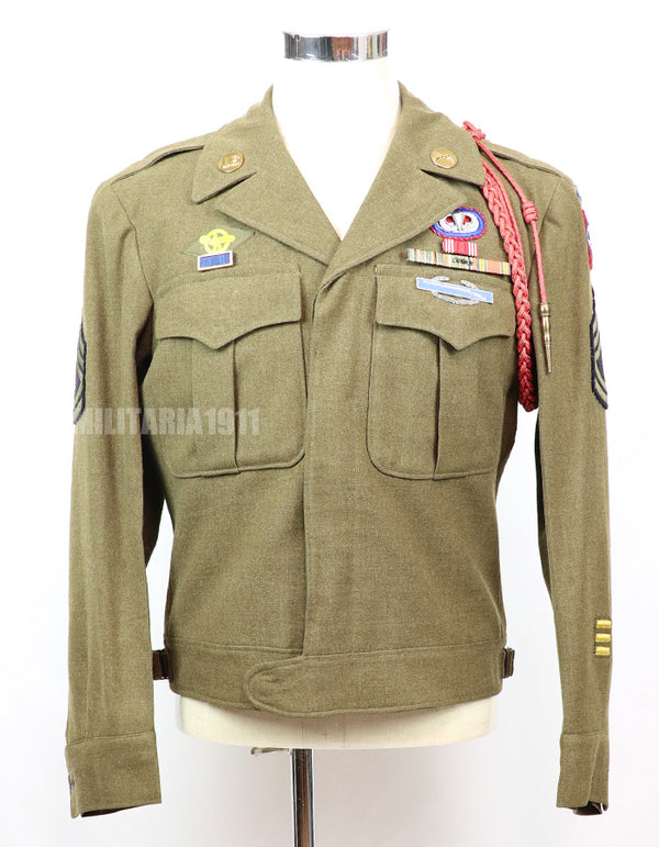 Original set, US Army, 82nd Airborne Division, Ike Jacket Grouping Set, with military Record
