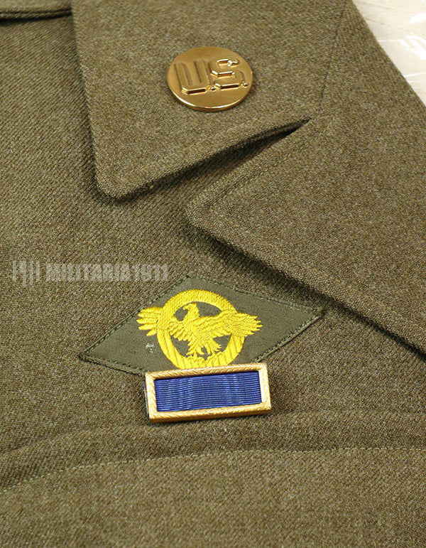 Original set, US Army, 82nd Airborne Division, Ike Jacket Grouping Set, with military Record