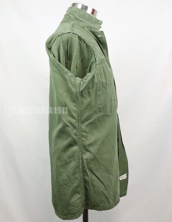 Original U.S. Army Utility Shirt OG-107 with insignia including 1st Division patch (retrofitted)