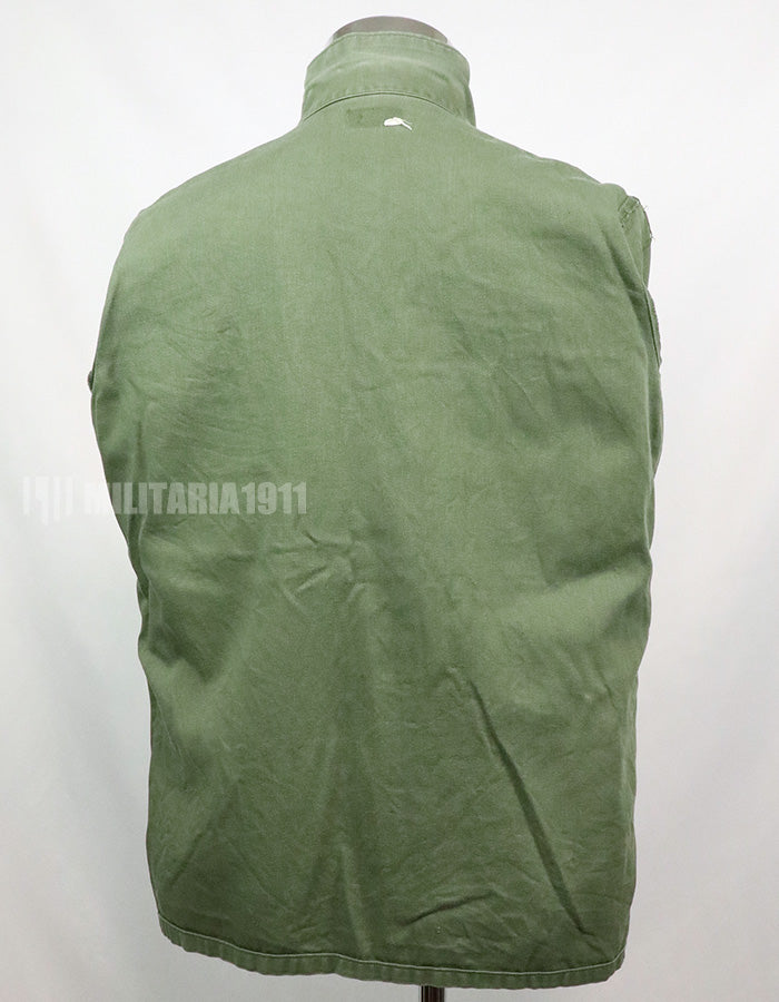 Original U.S. Army Utility Shirt OG-107 with insignia including 1st Division patch (retrofitted)