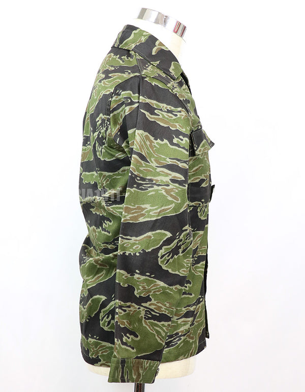 Original Late War Lightweight Pattern Tiger Stripe Shirt Never used Made by CISO Okinawa