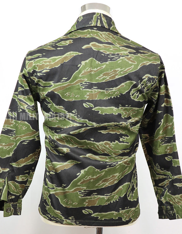 Original Late War Lightweight Pattern Tiger Stripe Shirt Never used Made by CISO Okinawa