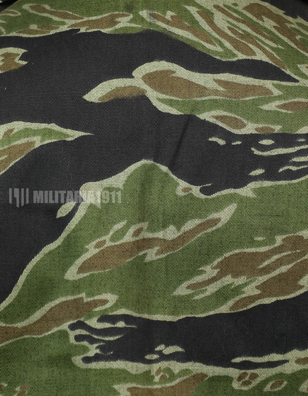 Original Late War Lightweight Pattern Tiger Stripe Shirt Never used Made by CISO Okinawa