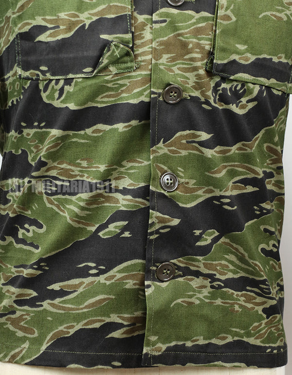 Original Late War Lightweight Pattern Tiger Stripe Shirt Never used Made by CISO Okinawa