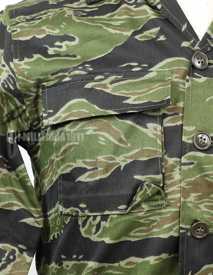Original Late War Lightweight Pattern Tiger Stripe Shirt Never used Made by CISO Okinawa