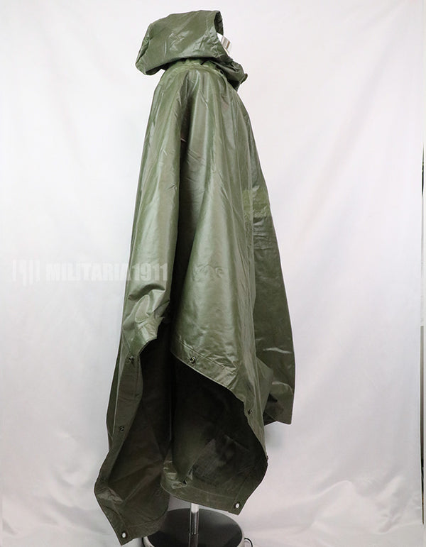 Original U.S. Army Poncho, 1968, Surplus Used