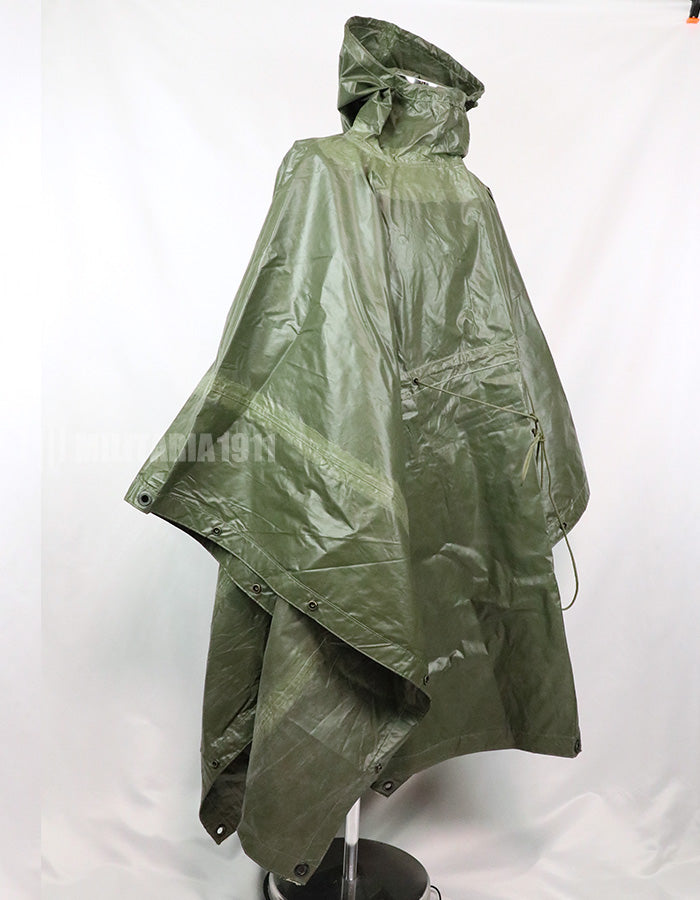 Original U.S. Army Poncho, 1968, Surplus Used
