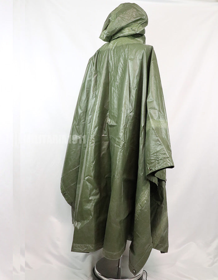 Original U.S. Army Poncho, 1968, Surplus Used