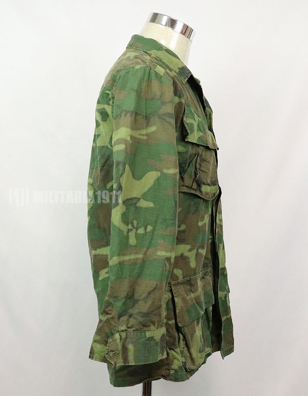 Original US military ERDL jungle fatigues, used, unknown age, faded.