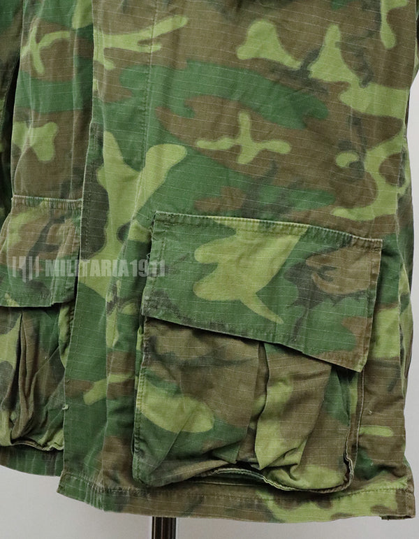 Original US military ERDL jungle fatigues, used, unknown age, faded.