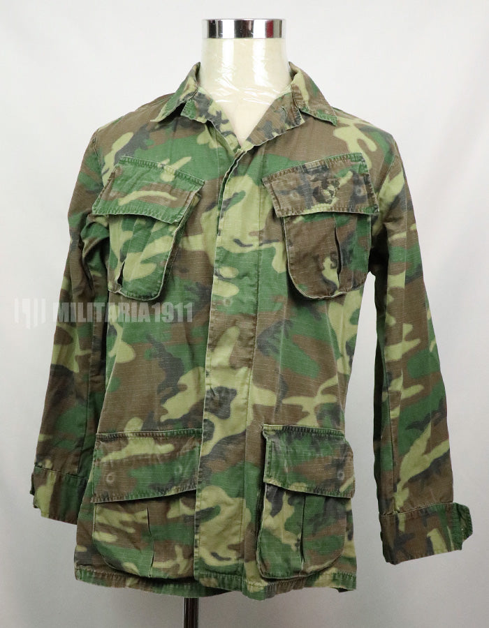 実物　アメリカ軍 USMC　製造年不明　ERDL　ジャングルファティーグジャケット 使用感あり　中古品 グリーンリーフ