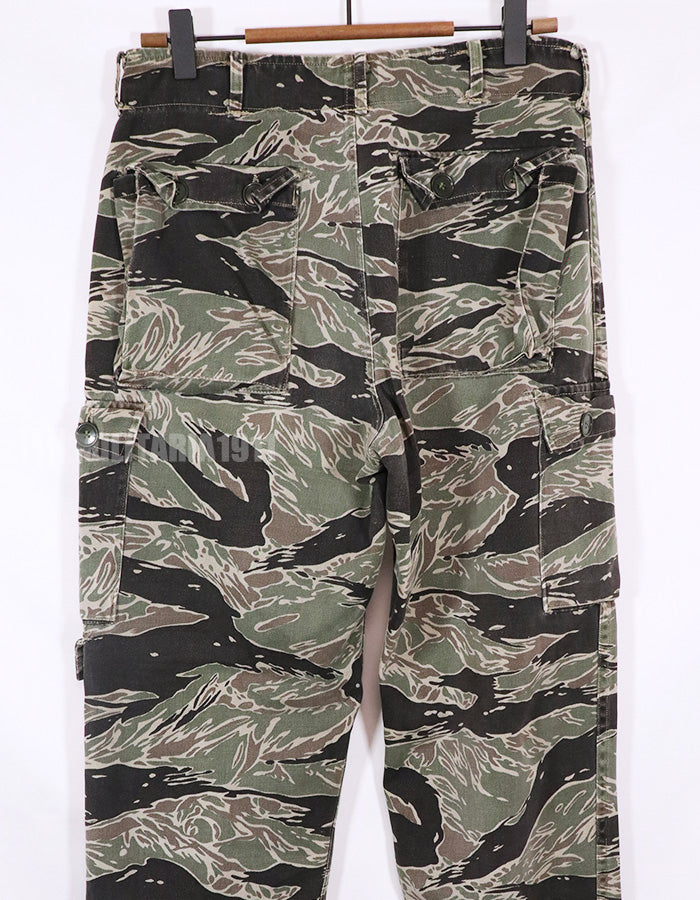実物　シルバータイガー　タイガーストライプ　Asian Cut パンツ　退色あり　中古品