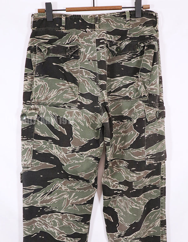 実物　シルバータイガー　タイガーストライプ　Asian Cut パンツ　退色あり　中古品