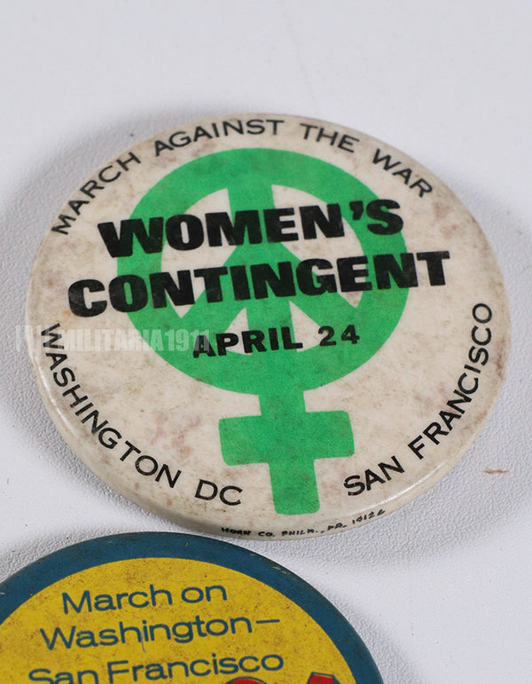 Vietnam War, Anti War item, beer can badge, hippie, damaged.